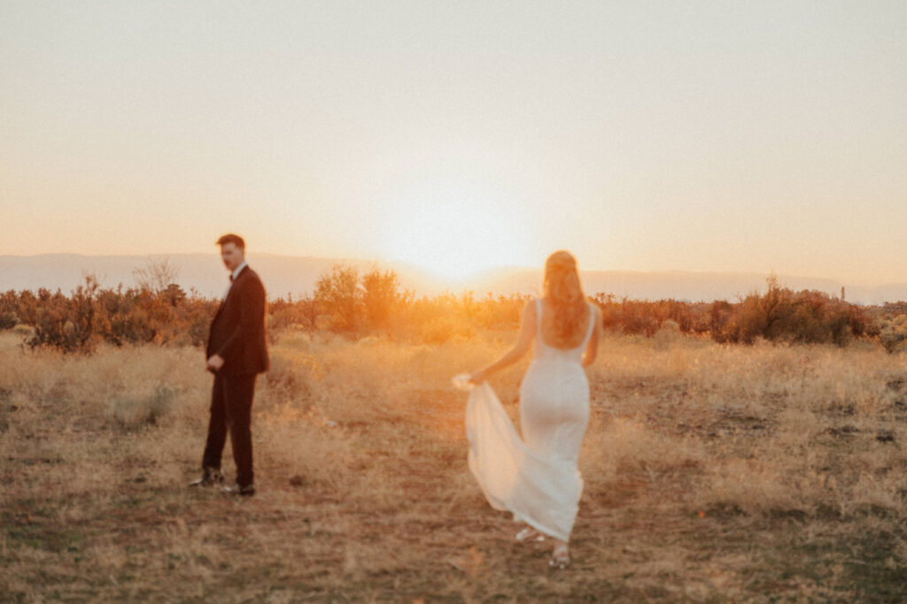 sunset photography bride and groom wedding day